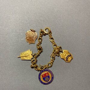 Gold filled 12k Charm Bracelet with Medallions
